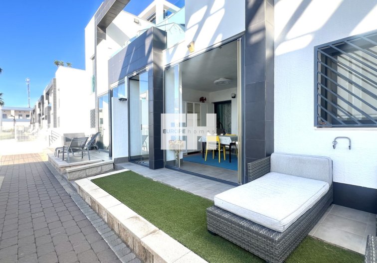 Apartamento  - Segunda mano - La Zenia - Costa Blanca