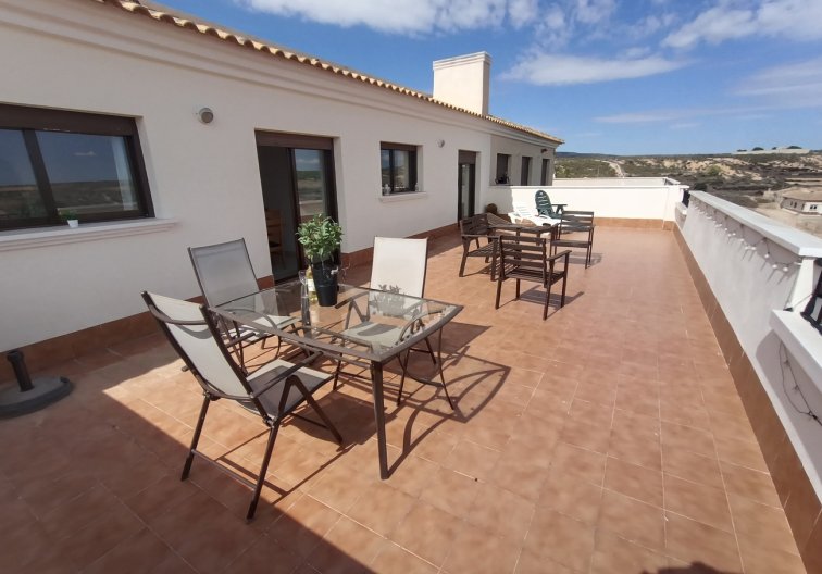 Apartamento  - Segunda mano - Sucina - Inland