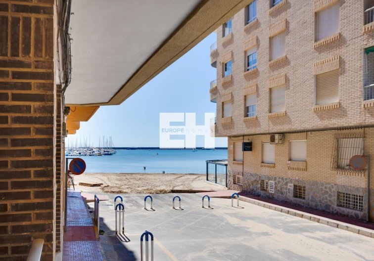 Apartamento  - Segunda mano - Torrevieja - Acequion