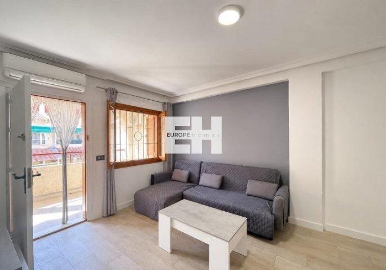 Apartamento  - Segunda mano - Torrevieja - Acequion