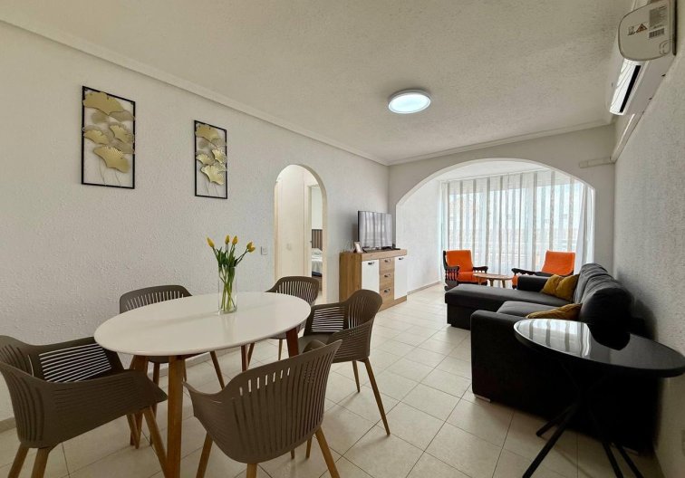 Apartamento  - Segunda mano - Torrevieja - Acequion