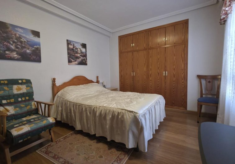 Apartamento  - Segunda mano - Torrevieja - Acequion