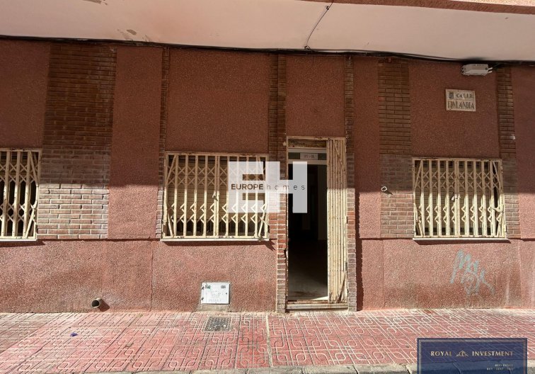 Apartamento  - Segunda mano - Torrevieja - Centro