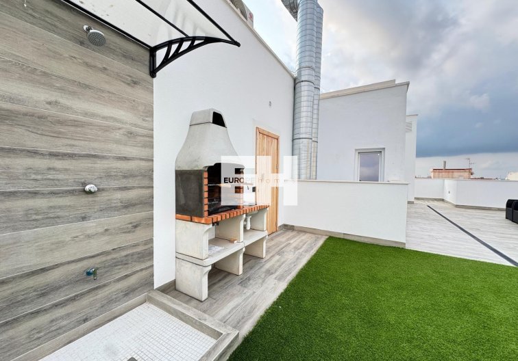 Apartamento  - Segunda mano - Torrevieja - Centro