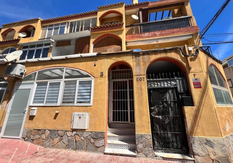 Apartamento  - Segunda mano - Torrevieja - Centro