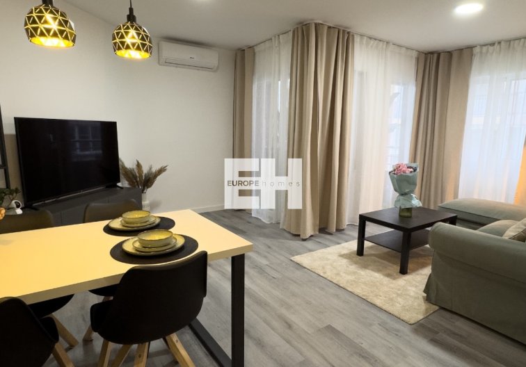 Apartamento  - Segunda mano - Torrevieja - Costa Blanca