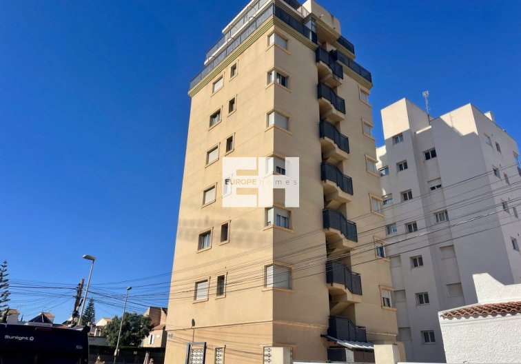 Apartamento  - Segunda mano - Torrevieja - Costa Blanca