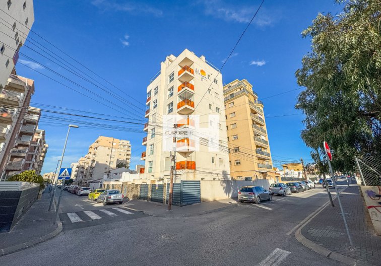 Apartamento  - Segunda mano - Torrevieja - Costa Blanca