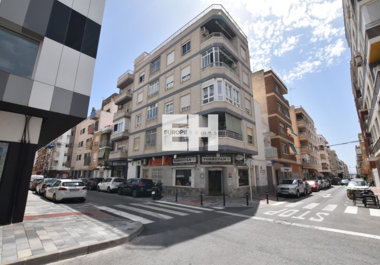 Apartamento  - Segunda mano - Torrevieja - Costa Blanca