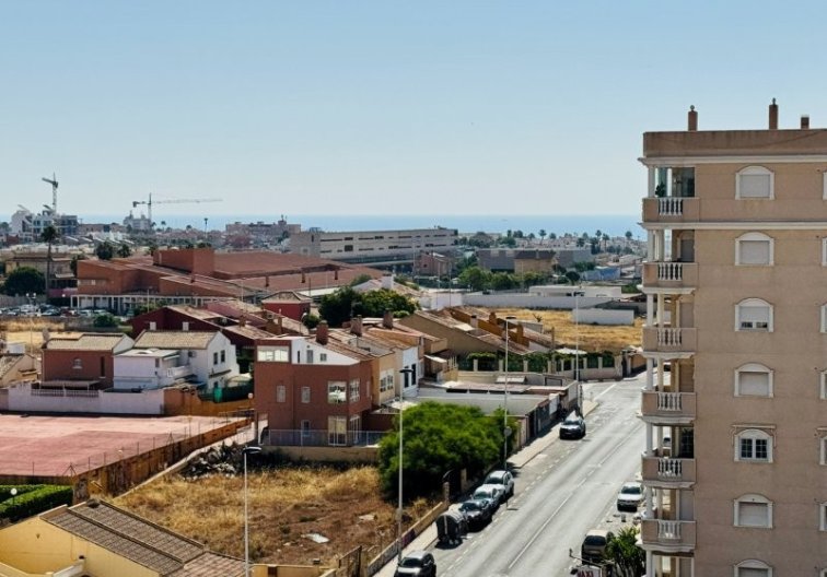 Apartamento  - Segunda mano - Torrevieja - Costa Blanca
