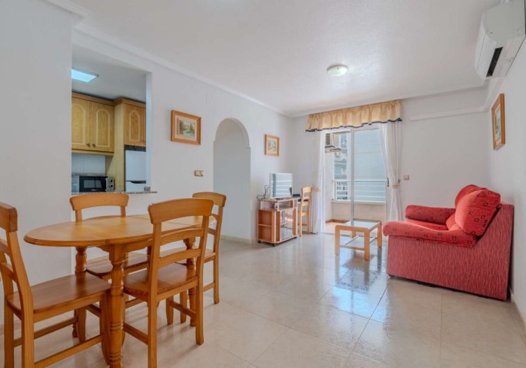 Apartamento  - Segunda mano - Torrevieja - Costa Blanca