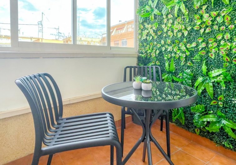 Apartamento  - Segunda mano - Torrevieja - Costa Blanca