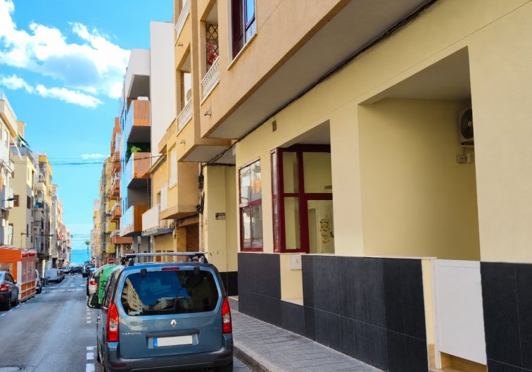 Apartamento  - Segunda mano - Torrevieja - Costa Blanca