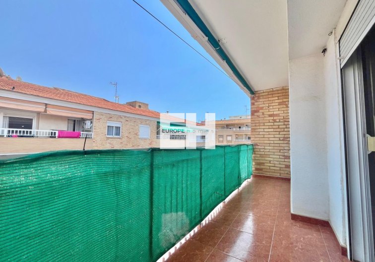 Apartamento  - Segunda mano - Torrevieja - Estacion De Autobuses