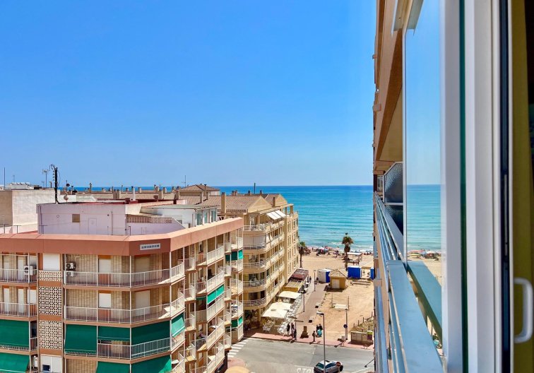 Apartamento  - Segunda mano - Torrevieja - La Mata