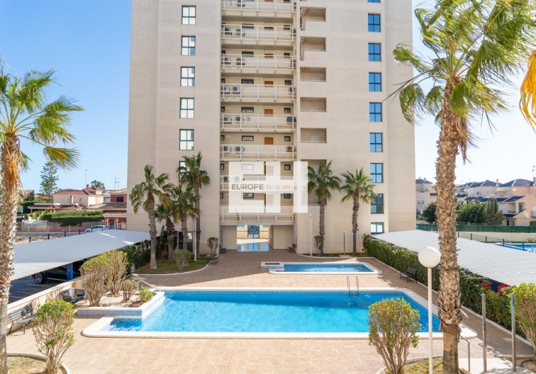 Apartamento  - Segunda mano - Torrevieja - La Veleta