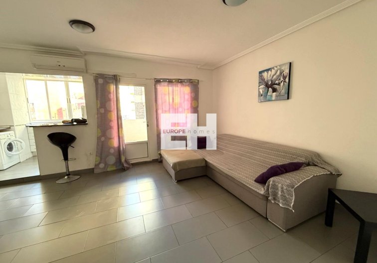 Apartamento  - Segunda mano - Torrevieja - Las Piscinas Naturales