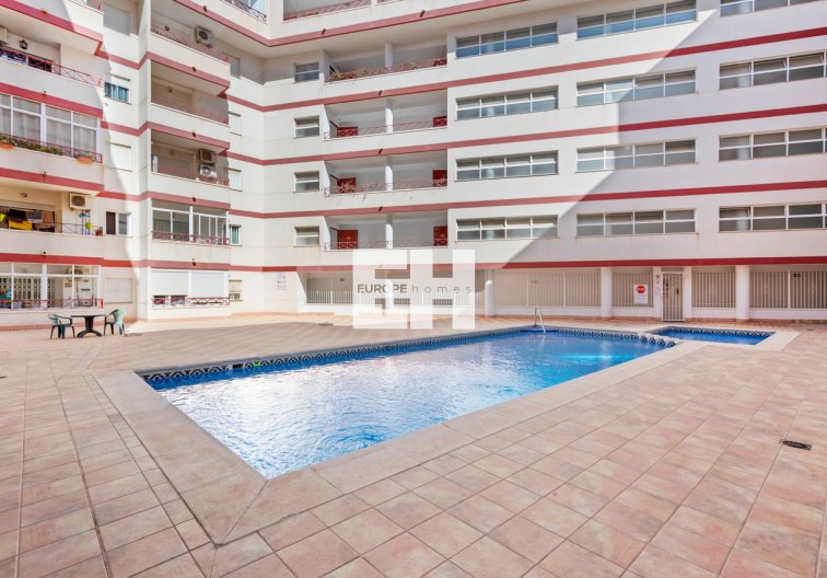 Apartamento  - Segunda mano - Torrevieja - Parque De Las Naciones