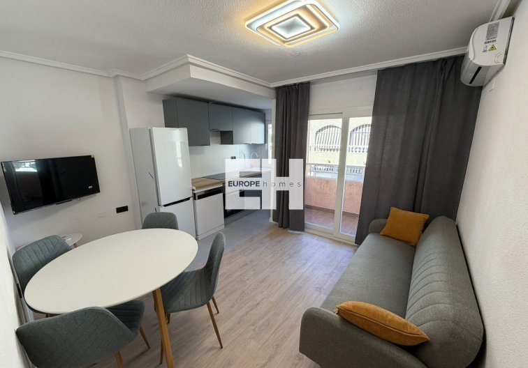 Apartamento  - Segunda mano - Torrevieja - Playa del Cura