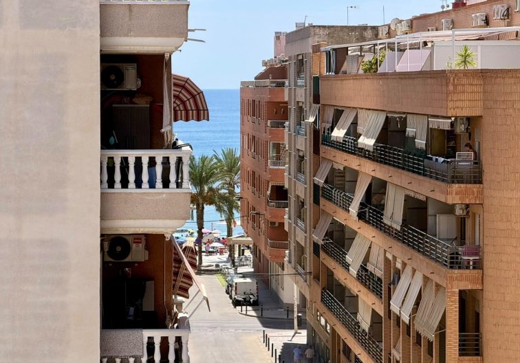 Apartamento  - Segunda mano - Torrevieja - Playa del Cura