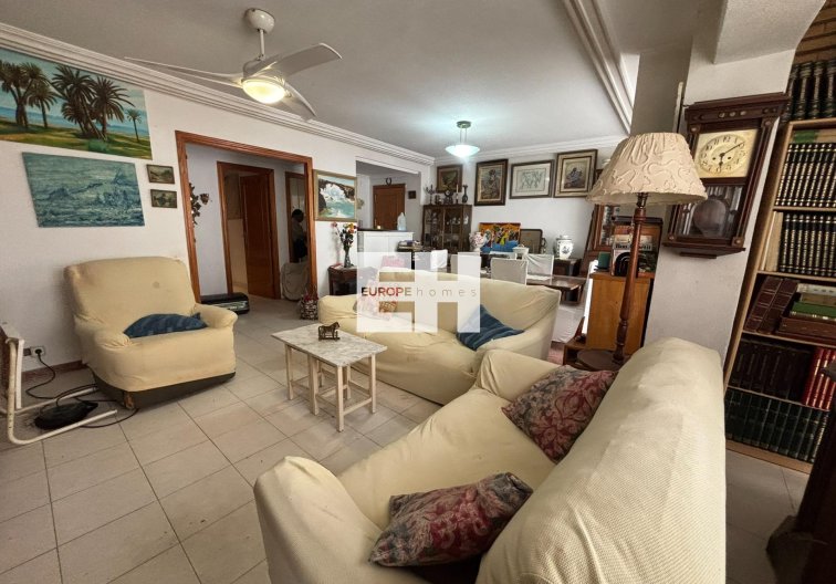 Apartamento  - Segunda mano - Torrevieja - Torrevieja
