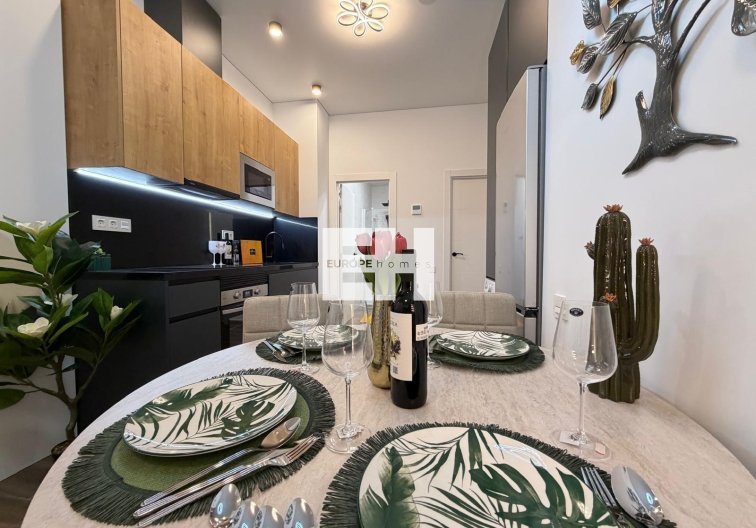 Apartamento  - Segunda mano - Torrevieja - Torrevieja