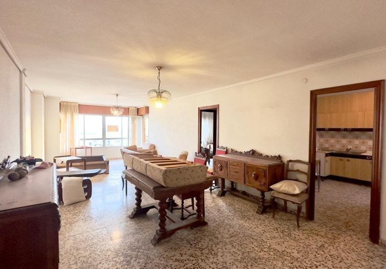 Apartamento  - Segunda mano - Torrevieja - Torrevieja