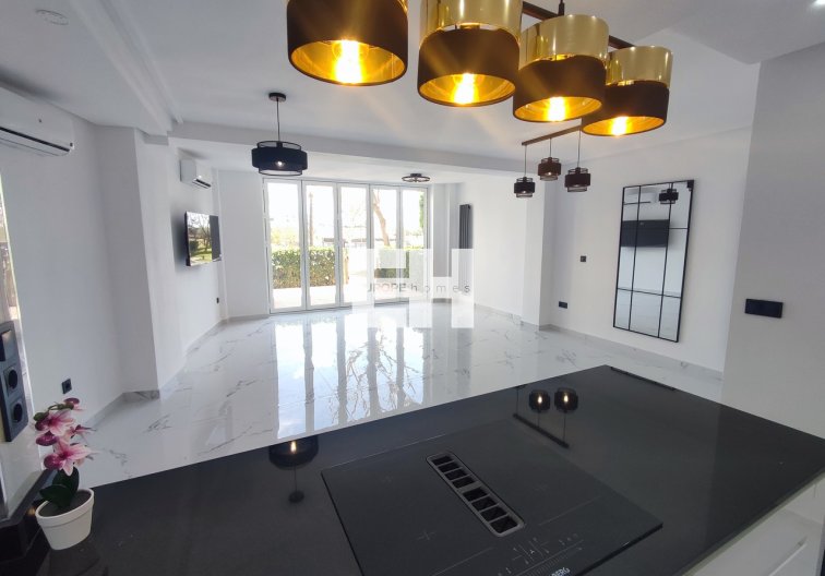 Apartment - Resale - Hacienda Riquelme Golf Resort - Inland