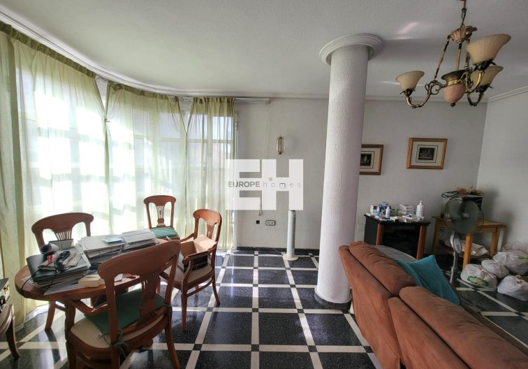 Apartment - Resale - Torrevieja - Centro