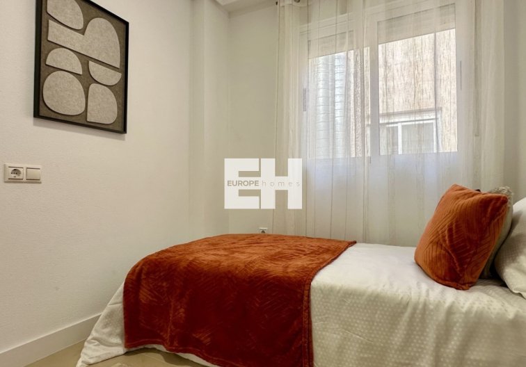 Apartment - Resale - Torrevieja - Costa Blanca