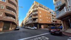 Apartment - Resale - Torrevieja - EH-41977