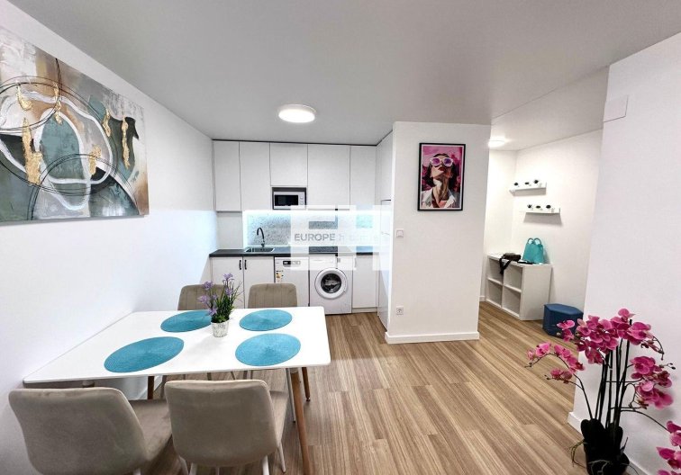 Apartment - Resale - Torrevieja - Estacion De Autobuses