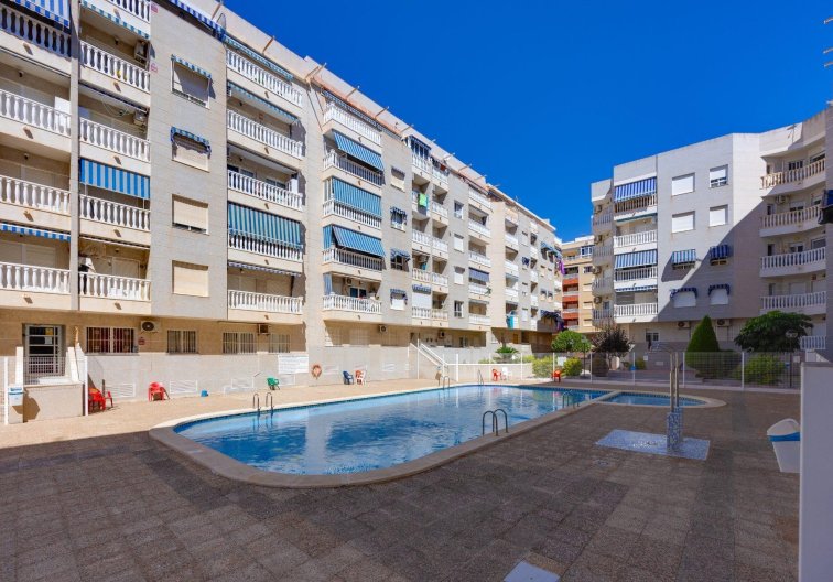 Apartment - Resale - Torrevieja - Estacion De Autobuses