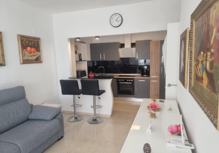 Apartment - Resale - Torrevieja - Playa de los Locos
