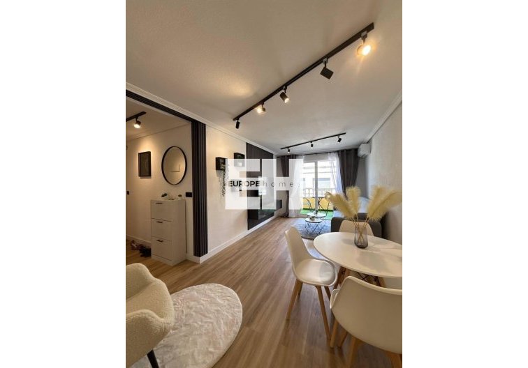 Apartment - Resale - Torrevieja - Playa del Cura