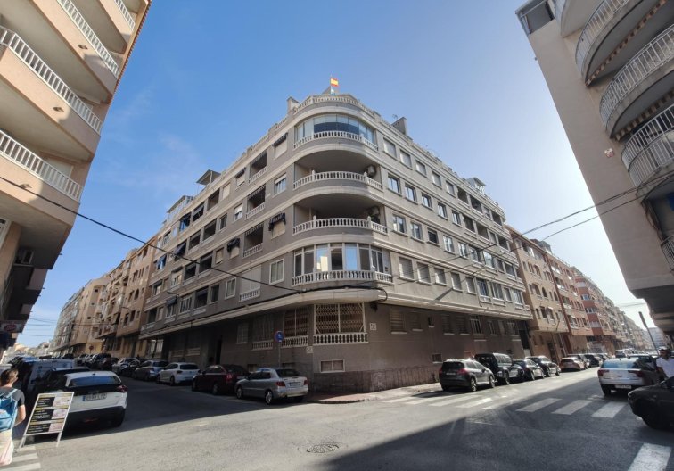 Apartment - Resale - Torrevieja - Playa del Cura