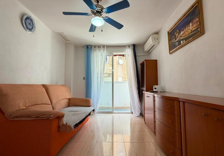 Apartment - Resale - Torrevieja - Torrevieja