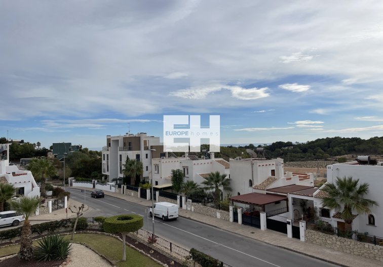 Apartment - Resale - Villamartin - Costa Blanca
