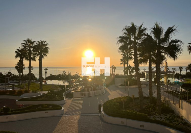 Appartement - Herverkoop - Punta Prima - Costa Blanca