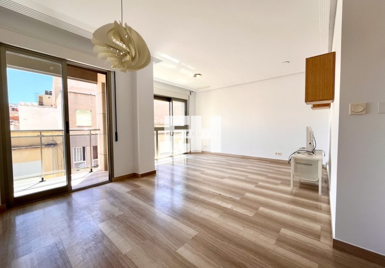 Appartement - Herverkoop - Santa Pola - Costa Blanca
