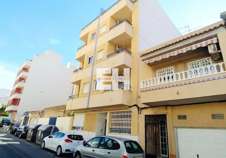 Appartement - Herverkoop - Torrevieja - CENTRO CASCO URBANO