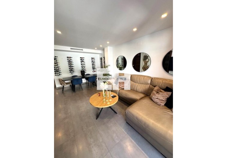 Appartement - Herverkoop - Torrevieja - Centro