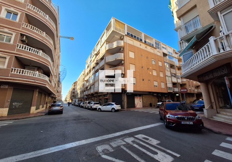 Appartement - Herverkoop - Torrevieja - Centro