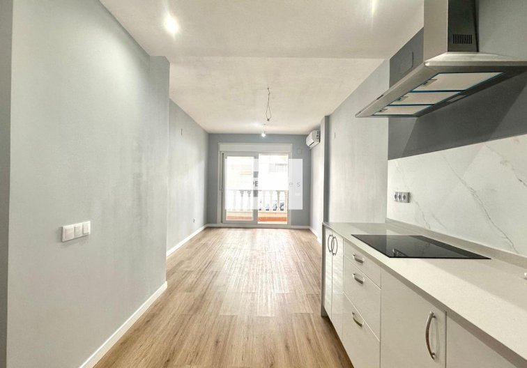 Appartement - Herverkoop - Torrevieja - La Mata Pueblo