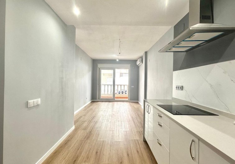 Appartement - Herverkoop - Torrevieja - La Mata Pueblo