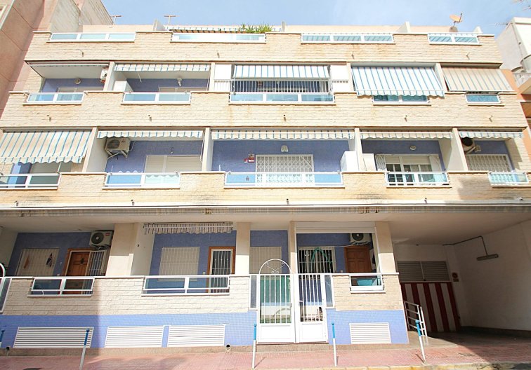 Appartement - Herverkoop - Torrevieja - Las Piscinas Naturales