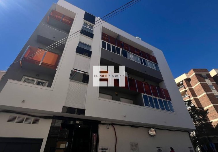 Appartement - Herverkoop - Torrevieja - Parque De Las Naciones