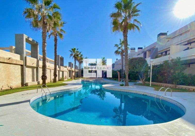 Appartement - Herverkoop - Torrevieja - Torre La Mata