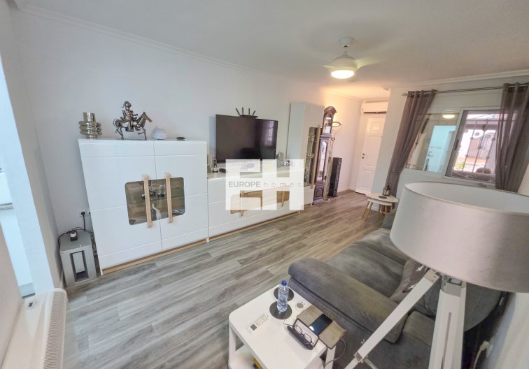 Appartement - Herverkoop - Vistabella Golf Entre Naranjos - Inland