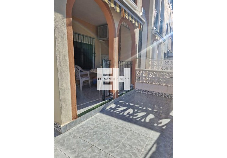 Bungalow - Herverkoop - Torrevieja - Playa de los Naúfragos